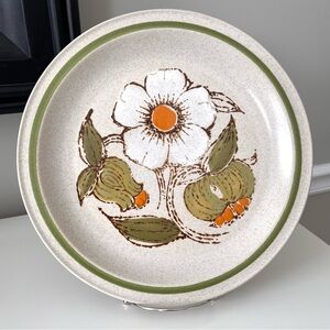Vtg 70’s Daisy Plate International China Statastone Verte Floral 12" Chop Plate
